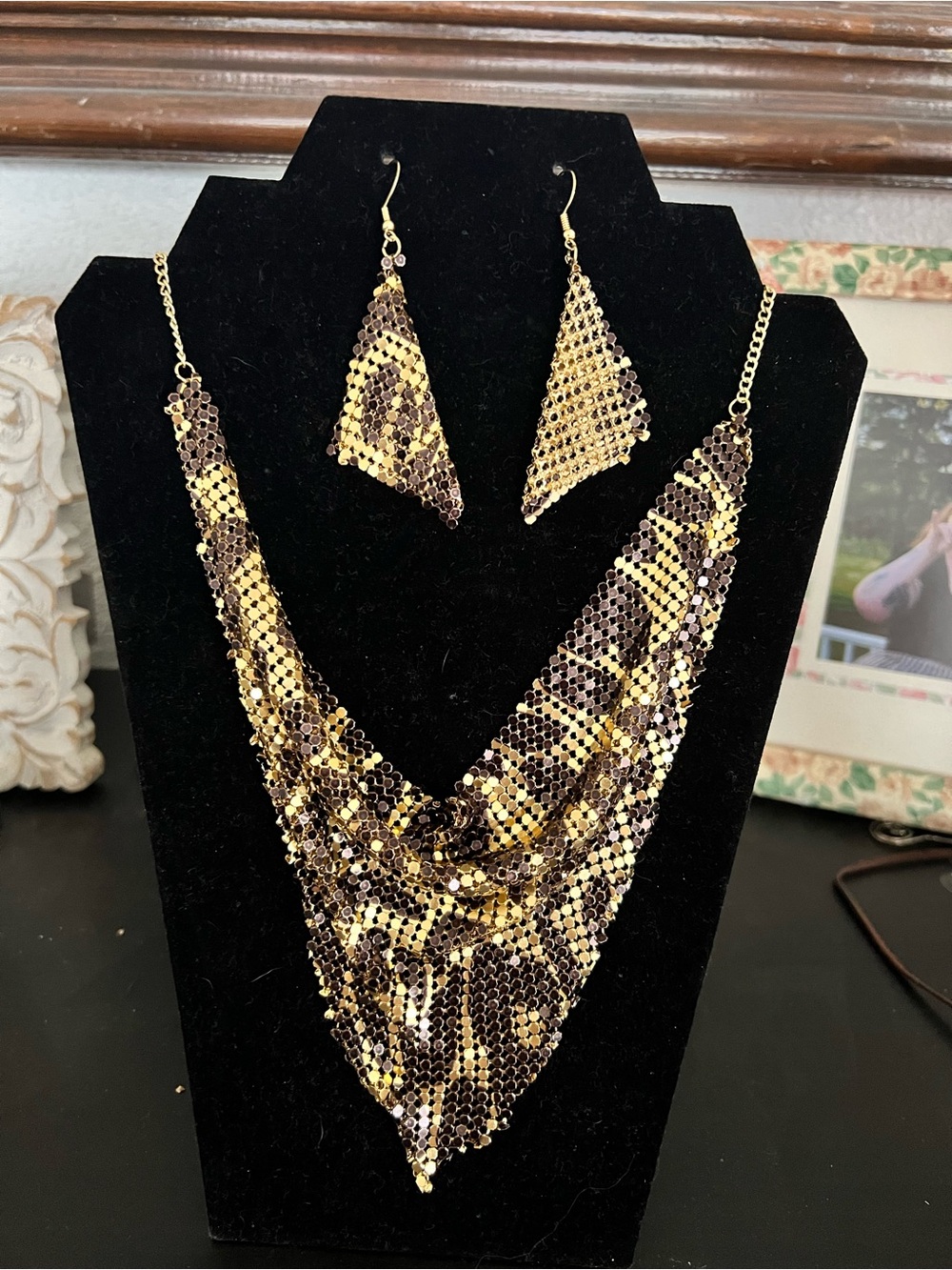 Gold and Brown Sequin Mesh Necklace & Earring Set